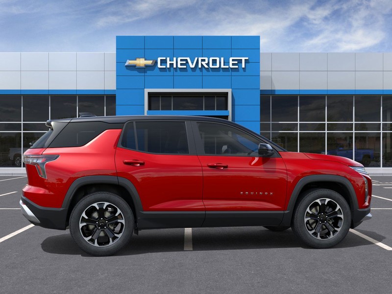 Chevrolet Equinox Vehicle Full-screen Gallery Image 5