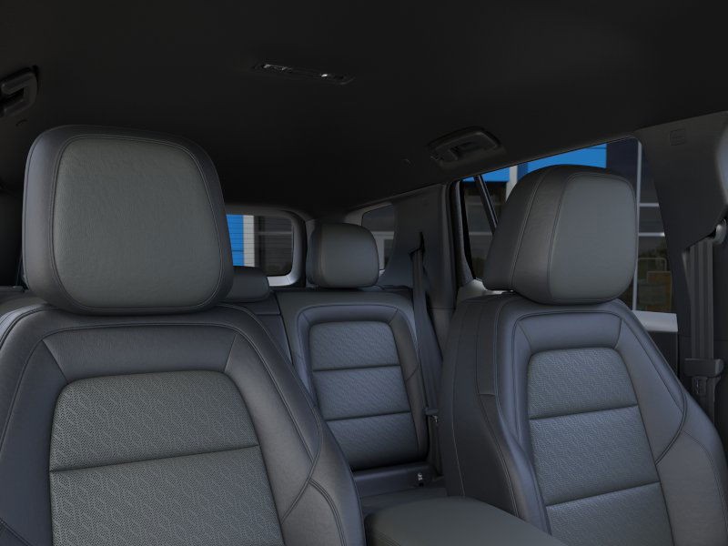 Chevrolet Equinox Vehicle Full-screen Gallery Image 24