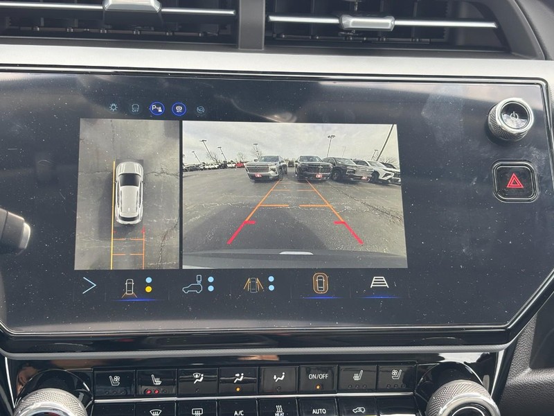 Chevrolet Bolt Vehicle Full-screen Gallery Image 18