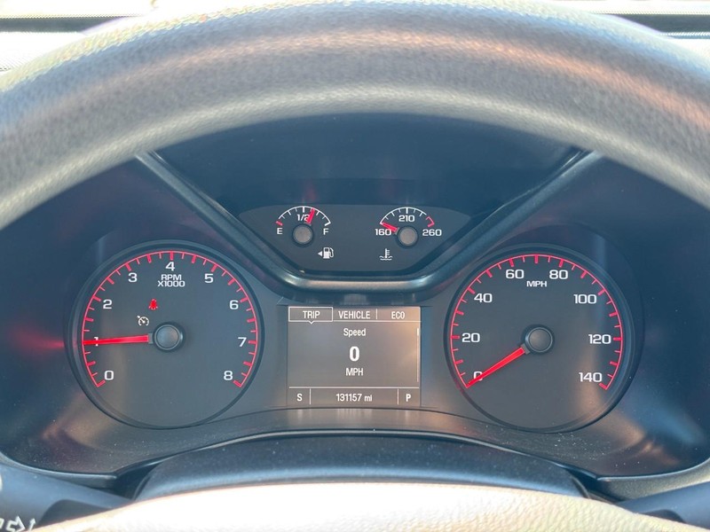 GMC Canyon Vehicle Full-screen Gallery Image 19