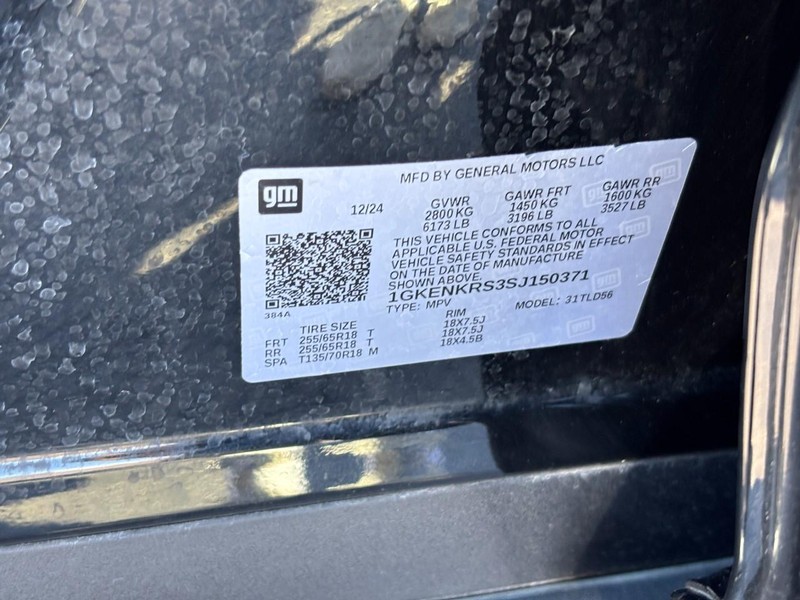 GMC Acadia Vehicle Full-screen Gallery Image 24