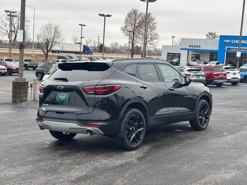 Chevrolet Blazer Vehicle Full-screen Gallery Image 5