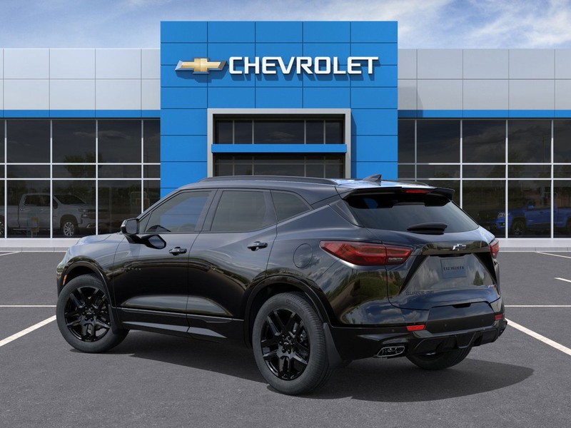 Chevrolet Blazer Vehicle Full-screen Gallery Image 3