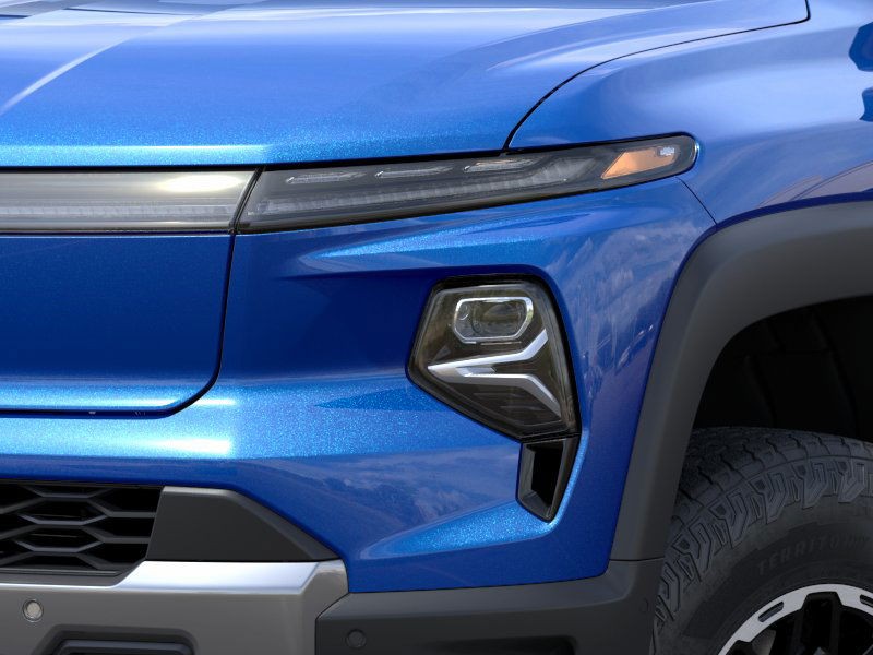 Chevrolet Silverado EV Vehicle Full-screen Gallery Image 10