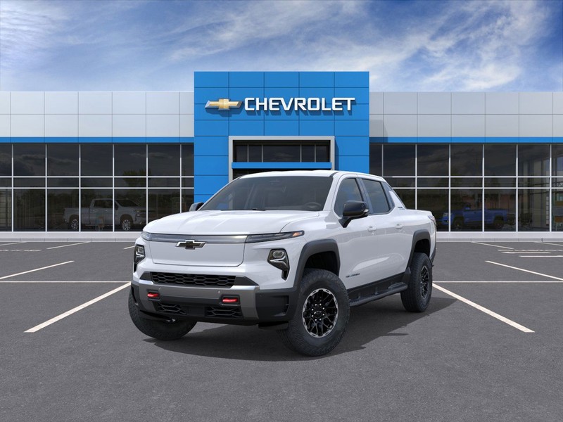 Chevrolet Silverado EV Vehicle Full-screen Gallery Image 8