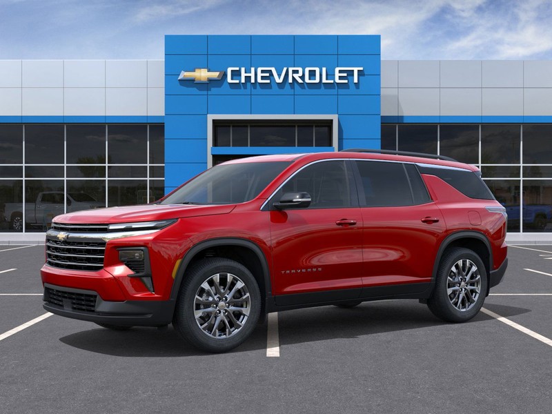 Chevrolet Traverse Vehicle Full-screen Gallery Image 2