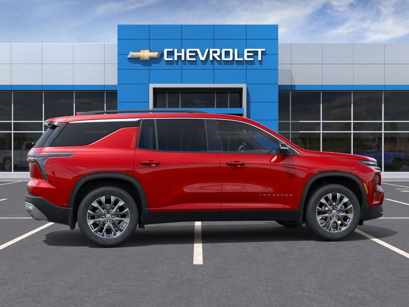 Chevrolet Traverse Vehicle Full-screen Gallery Image 5