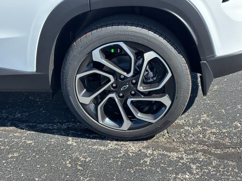 Chevrolet Trax Vehicle Full-screen Gallery Image 4