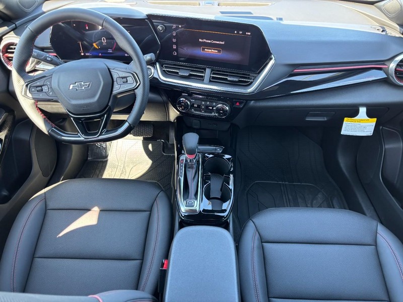 Chevrolet Trax Vehicle Full-screen Gallery Image 6