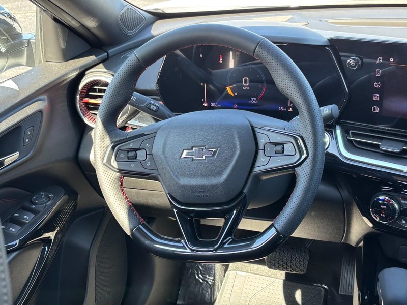 Chevrolet Trax Vehicle Full-screen Gallery Image 7