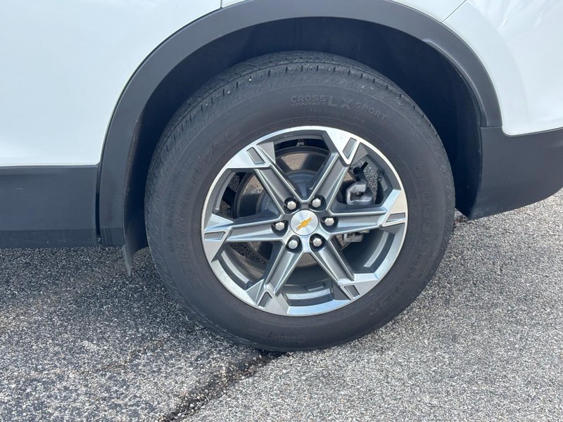 Chevrolet Blazer Vehicle Full-screen Gallery Image 09