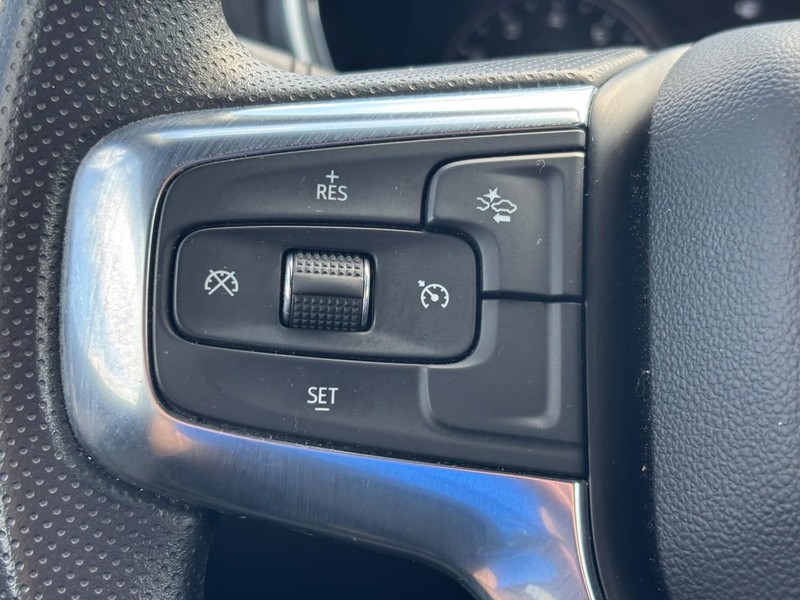 Chevrolet Blazer Vehicle Full-screen Gallery Image 17