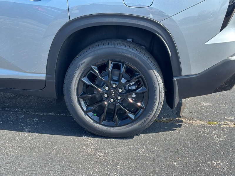 Chevrolet Traverse Vehicle Full-screen Gallery Image 4