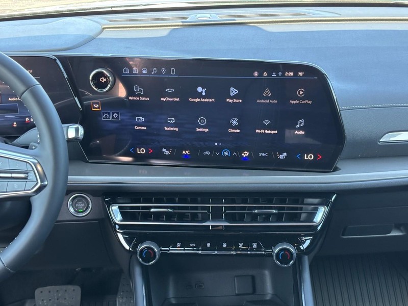 Chevrolet Traverse Vehicle Full-screen Gallery Image 9