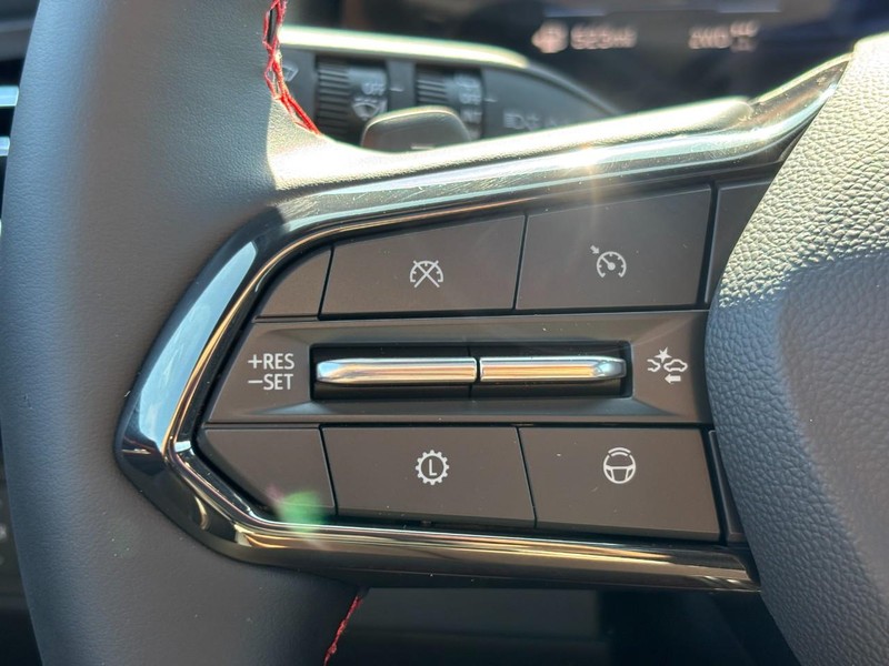 Chevrolet Traverse Vehicle Full-screen Gallery Image 13