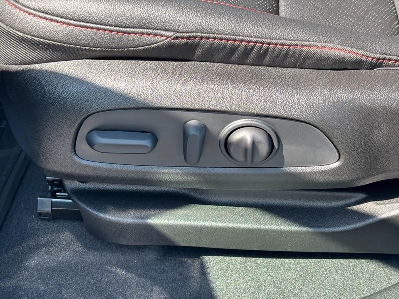 Chevrolet Bolt Vehicle Full-screen Gallery Image 10