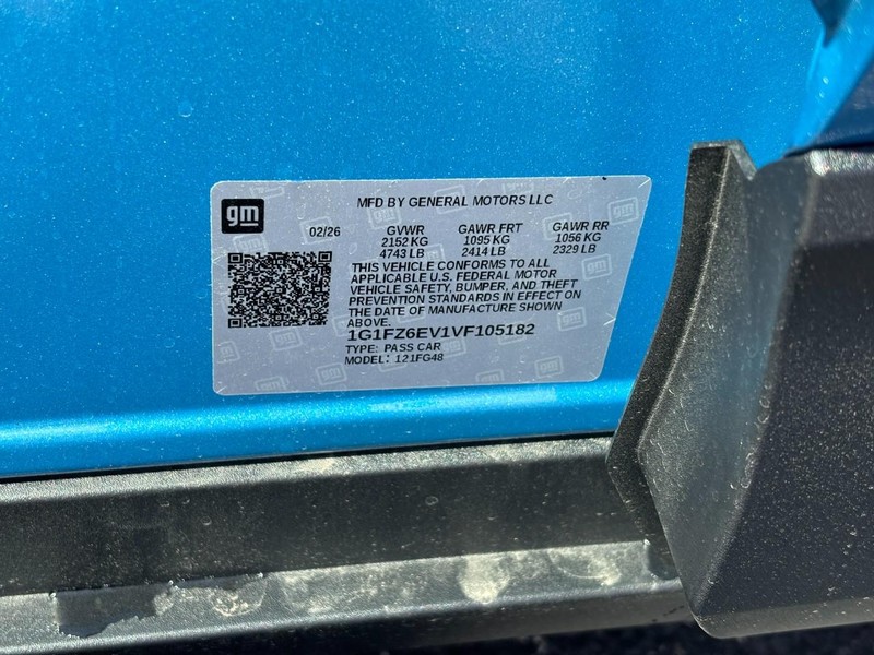 Chevrolet Bolt Vehicle Full-screen Gallery Image 18