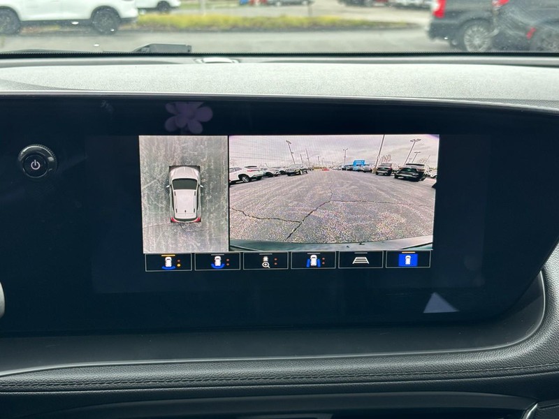 Buick Encore GX Vehicle Full-screen Gallery Image 21