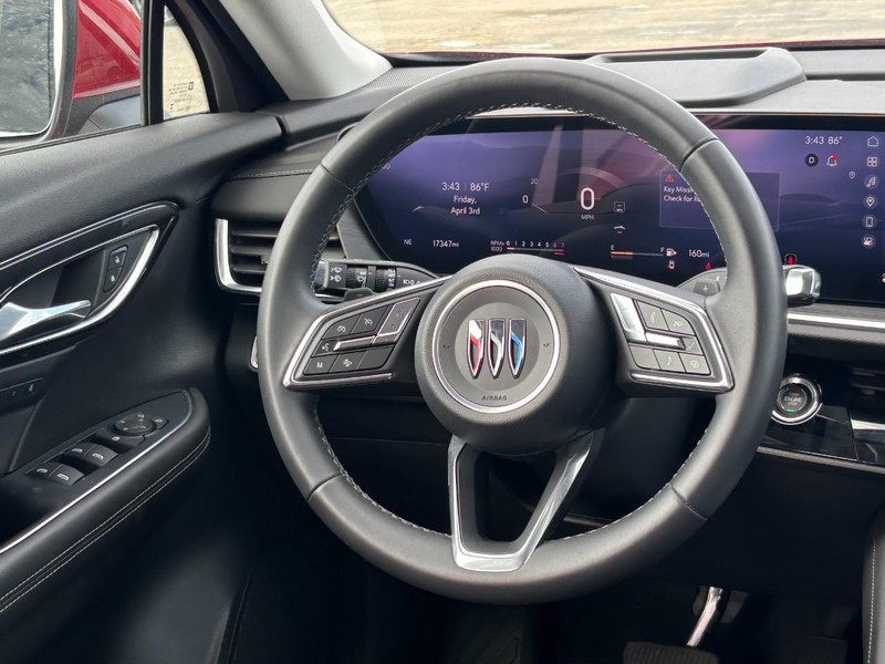 Buick Envision Vehicle Full-screen Gallery Image 12