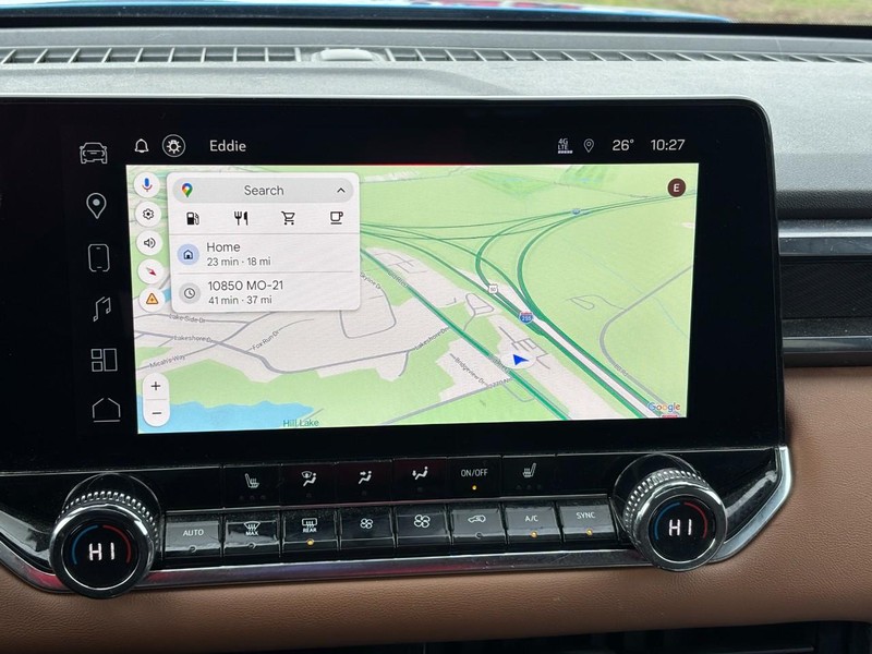 GMC Canyon Vehicle Full-screen Gallery Image 21