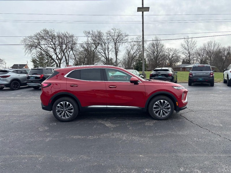 Buick Envision Vehicle Full-screen Gallery Image 04