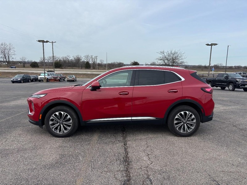 Buick Envision Vehicle Full-screen Gallery Image 08