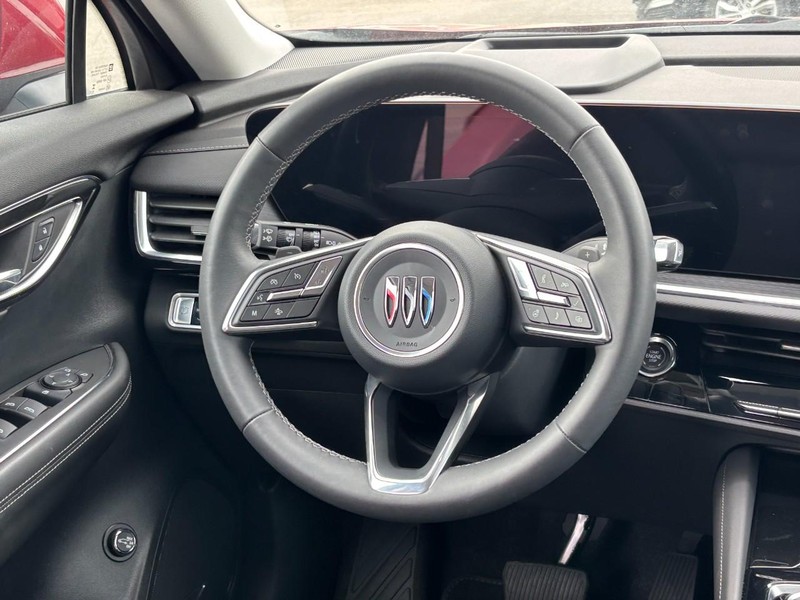 Buick Envision Vehicle Full-screen Gallery Image 12