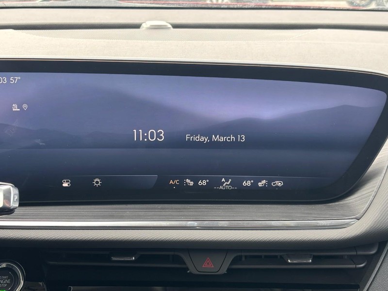 Buick Envision Vehicle Full-screen Gallery Image 20