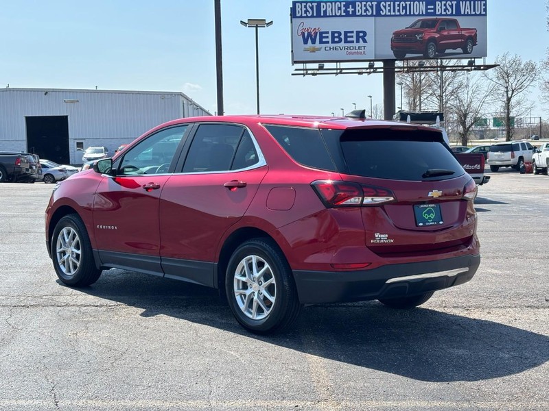 Chevrolet Equinox Vehicle Full-screen Gallery Image 3