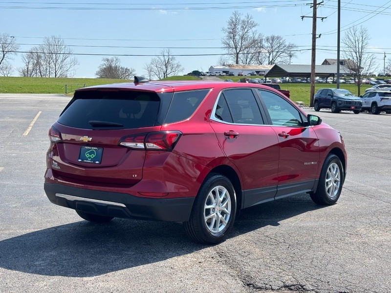 Chevrolet Equinox Vehicle Full-screen Gallery Image 5