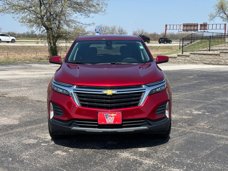 Chevrolet Equinox Vehicle Full-screen Gallery Image 8