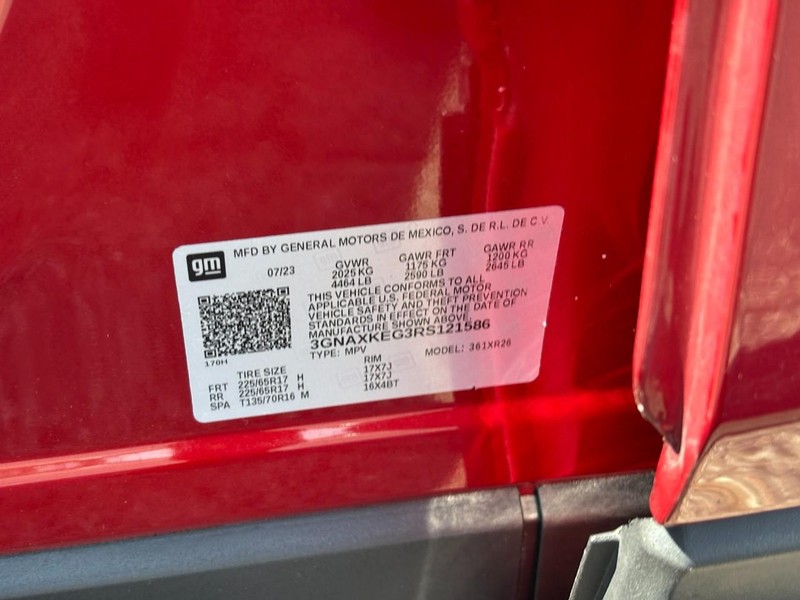 Chevrolet Equinox Vehicle Full-screen Gallery Image 23