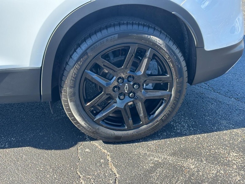 Chevrolet Blazer Vehicle Full-screen Gallery Image 09