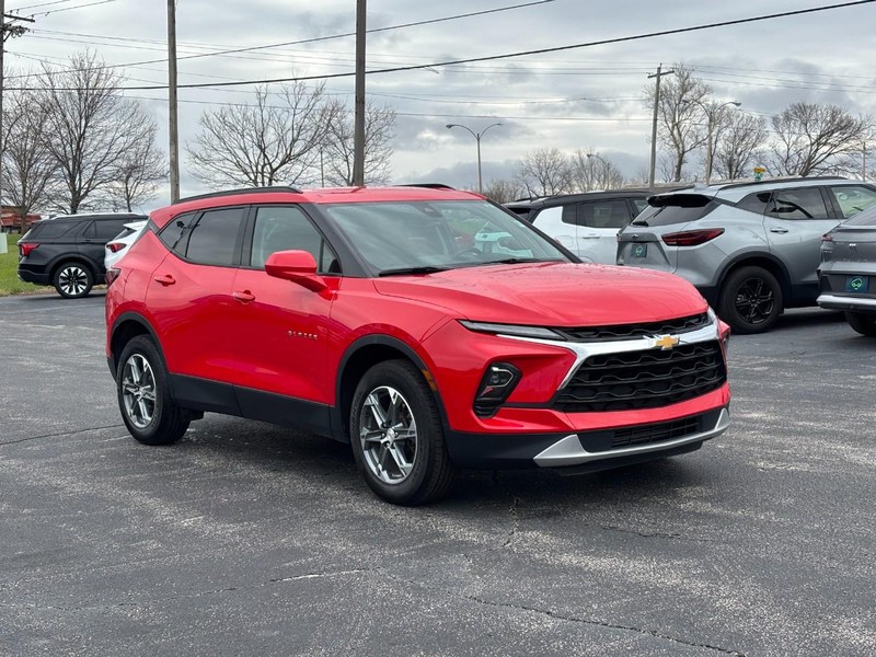 Chevrolet Blazer Vehicle Full-screen Gallery Image 07