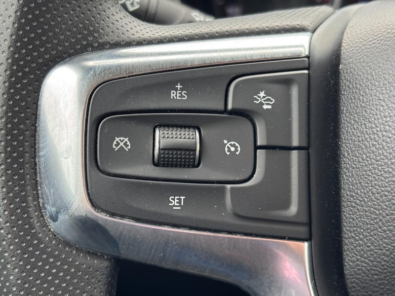 Chevrolet Blazer Vehicle Full-screen Gallery Image 17