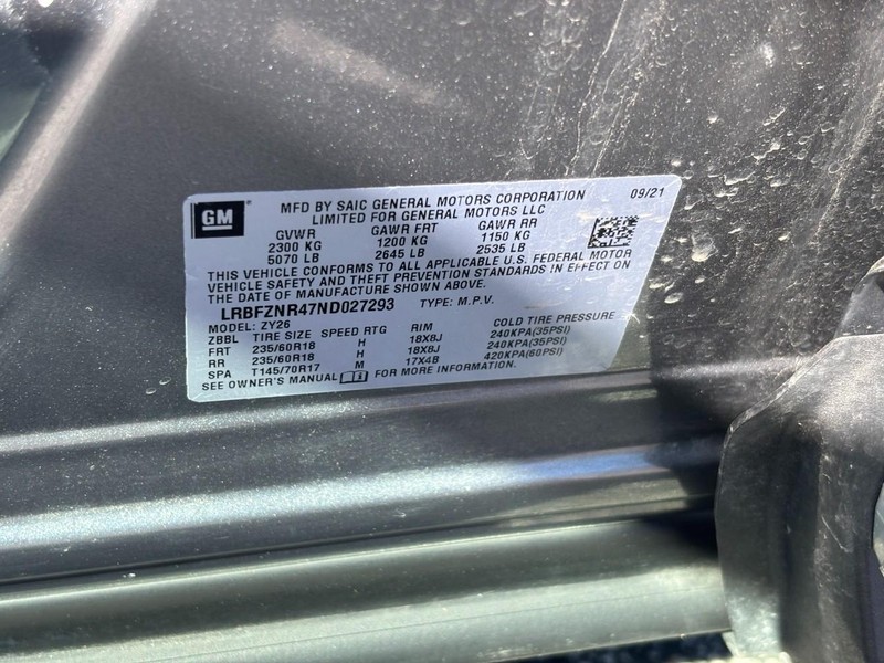 Buick Envision Vehicle Full-screen Gallery Image 23