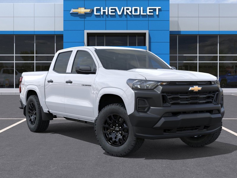Chevrolet Colorado Vehicle Full-screen Gallery Image 7