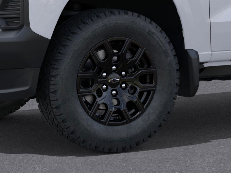 Chevrolet Colorado Vehicle Full-screen Gallery Image 9