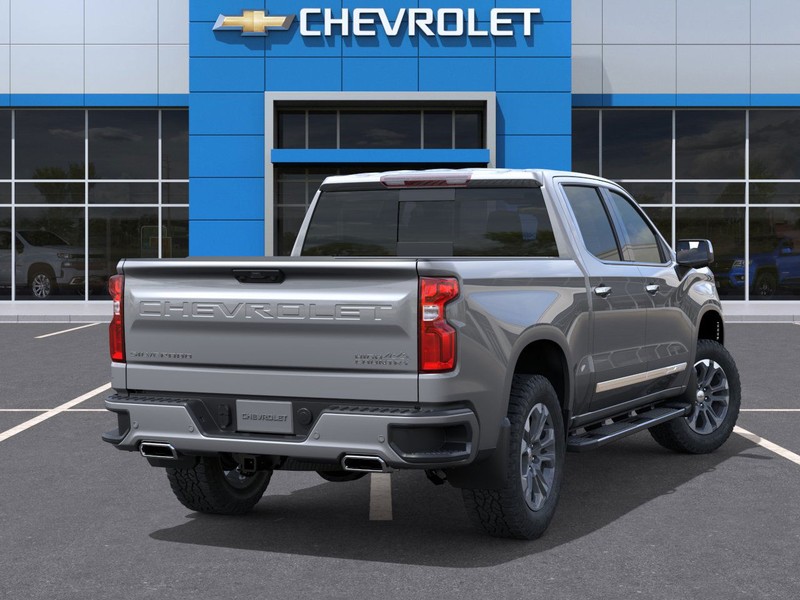 Chevrolet Silverado 1500 Vehicle Full-screen Gallery Image 4