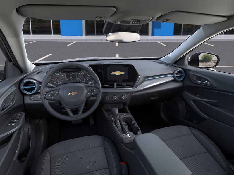 Chevrolet Trax Vehicle Full-screen Gallery Image 15