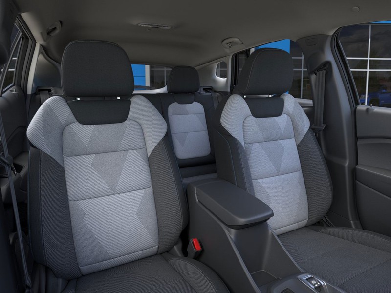 Chevrolet Trax Vehicle Full-screen Gallery Image 16