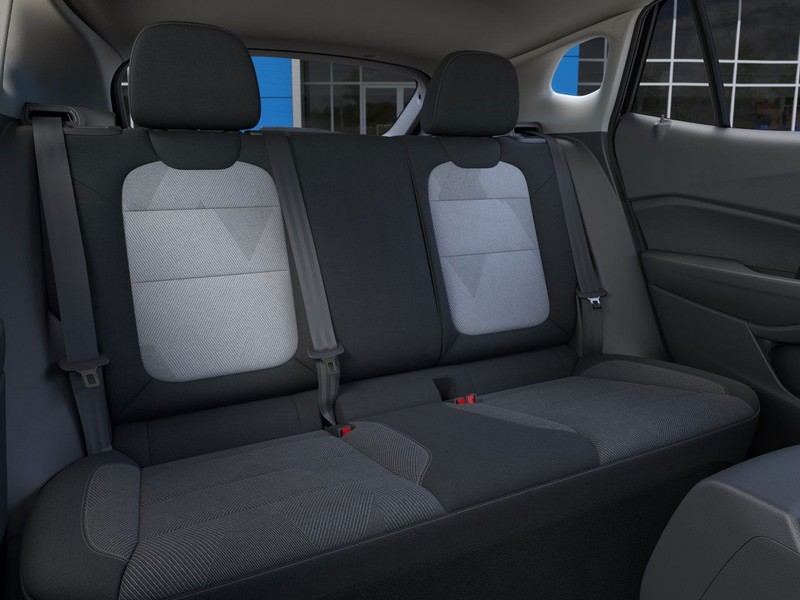 Chevrolet Trax Vehicle Full-screen Gallery Image 17