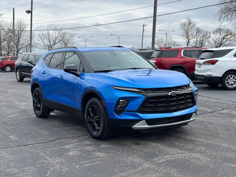 Chevrolet Blazer Vehicle Full-screen Gallery Image 7