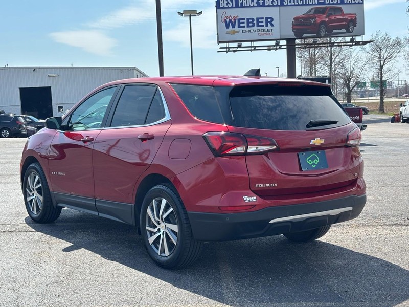 Chevrolet Equinox Vehicle Full-screen Gallery Image 3