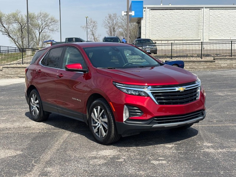 Chevrolet Equinox Vehicle Full-screen Gallery Image 7