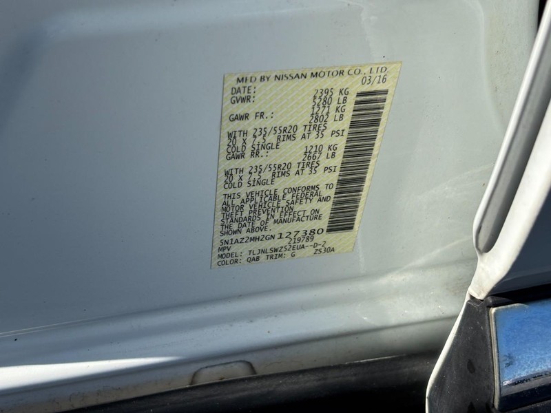 Nissan Murano Vehicle Full-screen Gallery Image 22