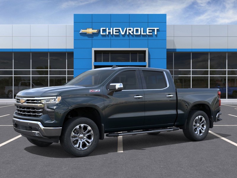 Chevrolet Silverado 1500 Vehicle Full-screen Gallery Image 2