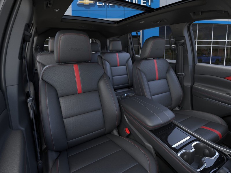 Chevrolet Traverse Vehicle Full-screen Gallery Image 16