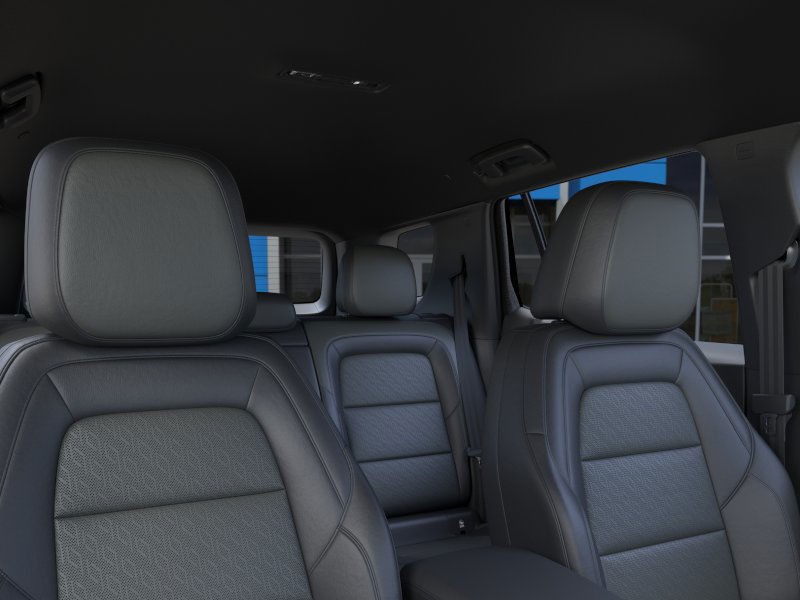 Chevrolet Equinox Vehicle Full-screen Gallery Image 24