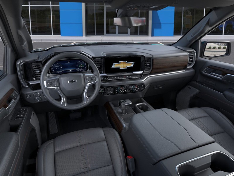 Chevrolet Silverado 1500 Vehicle Full-screen Gallery Image 15